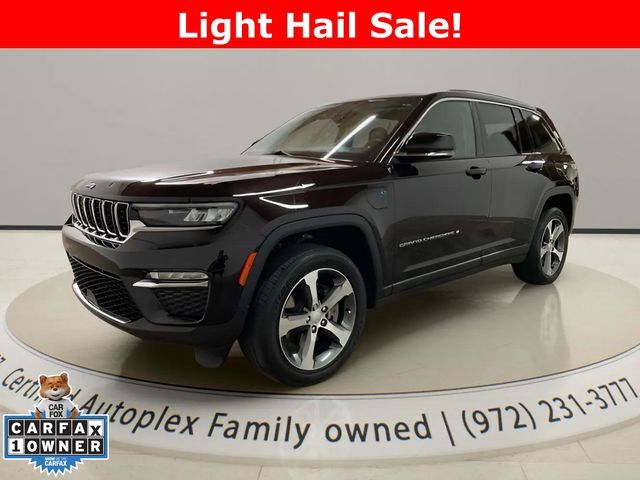 2022 Jeep Grand Cherokee 4xe 4x4's photo