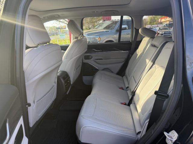 2022 Jeep Grand Cherokee 4xe Overland 4x4 Charlotte NC