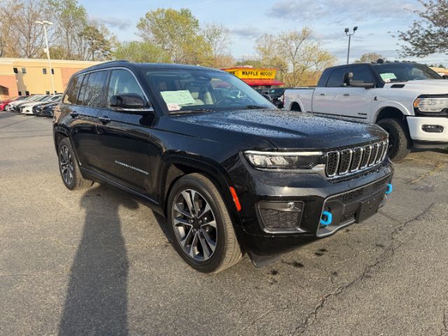 2022 Jeep Grand Cherokee 4xe Overland 4x4