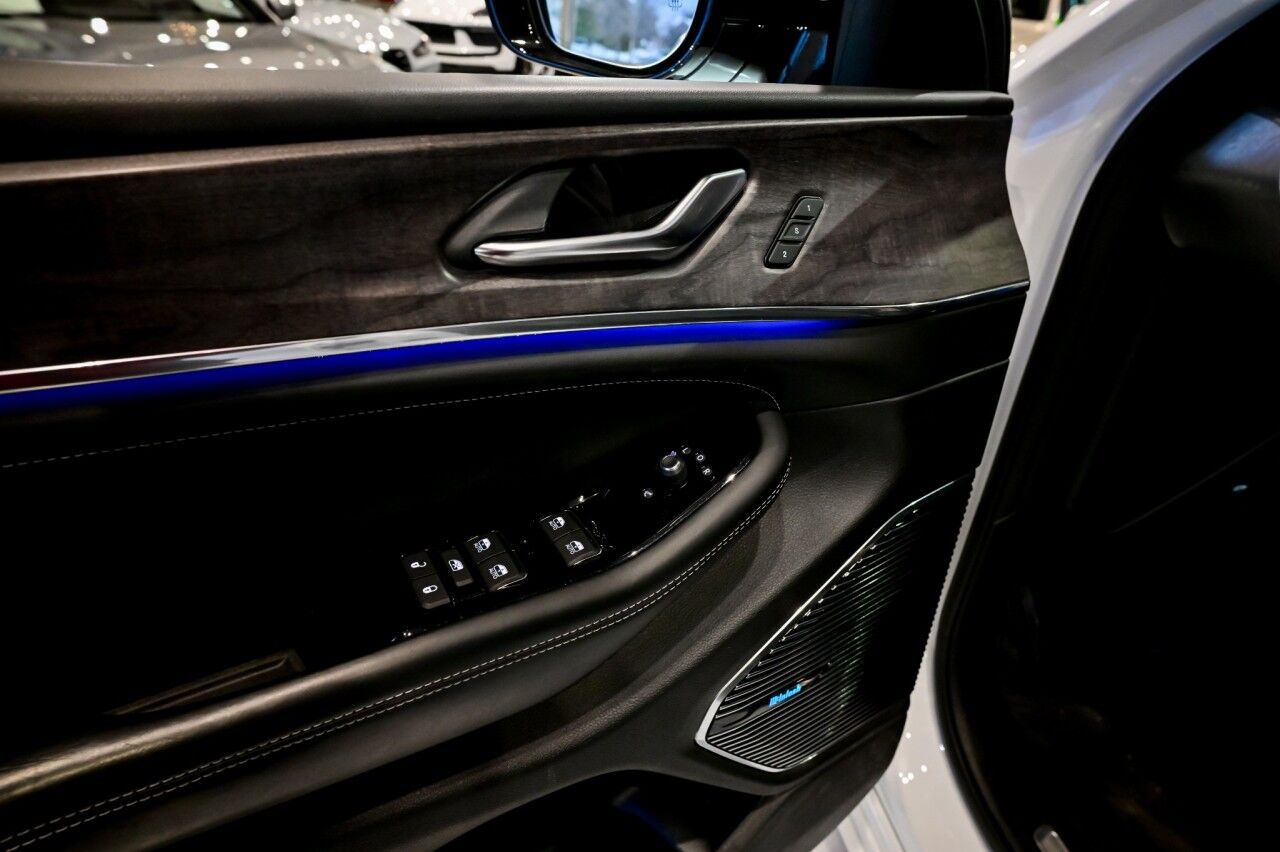 2022 Jeep Grand Cherokee 4xe Overland Springfield NJ