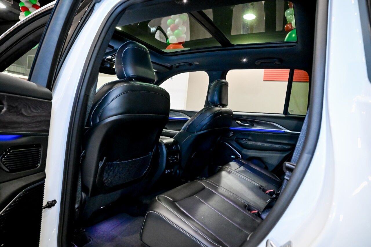 2022 Jeep Grand Cherokee 4xe Overland Springfield NJ