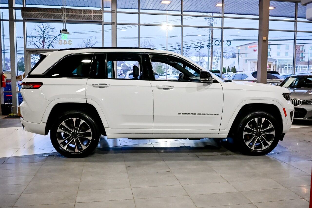 2022 Jeep Grand Cherokee 4xe Overland Springfield NJ
