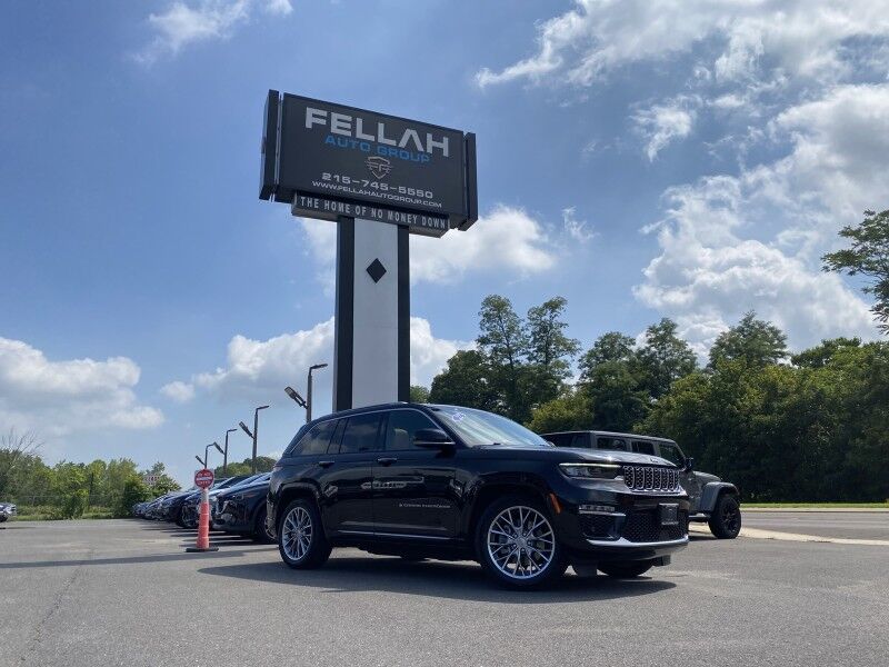 2022 Jeep Grand Cherokee 4xe Summit Bristol  PA