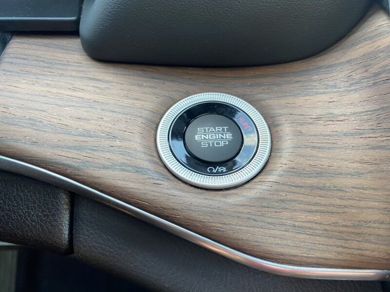2022 Jeep Grand Cherokee 4xe Summit Bristol  PA