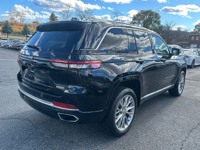 2022 Jeep Grand Cherokee 4xe Summit Worcester MA