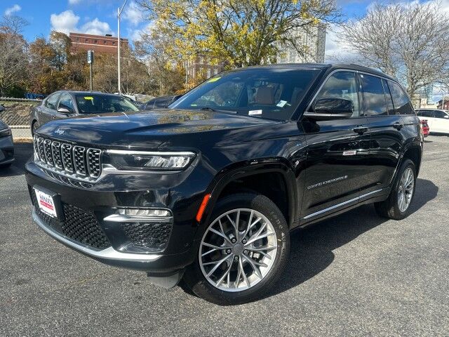 2022 Jeep Grand Cherokee 4xe Summit Worcester MA