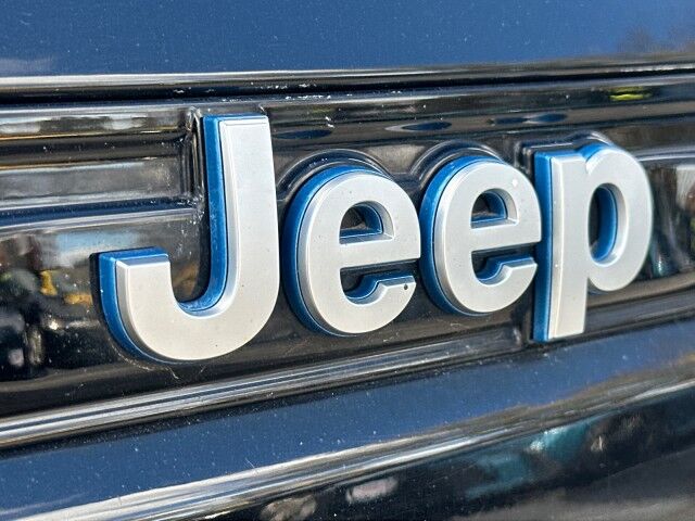 2022 Jeep Grand Cherokee 4xe Summit Worcester MA