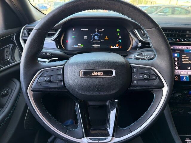 2022 Jeep Grand Cherokee 4xe Trailhawk Cleveland OH