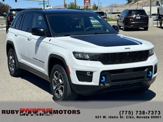 2022 Jeep Grand Cherokee 4xe Trailhawk