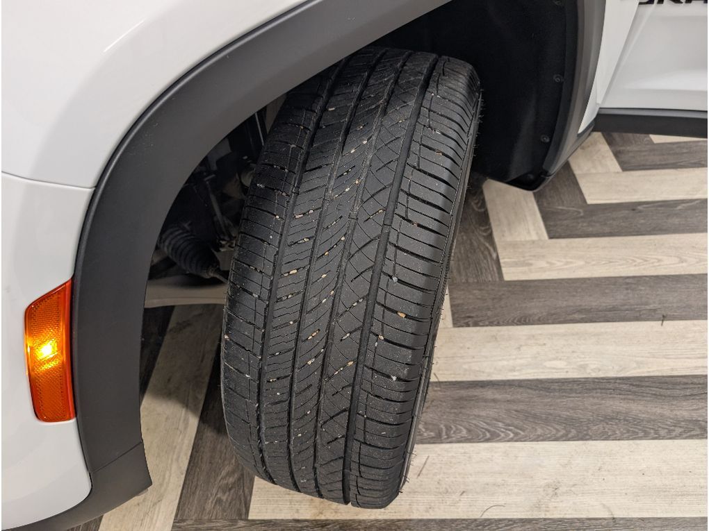 2022 Jeep Grand Cherokee Altitude Bozeman MT