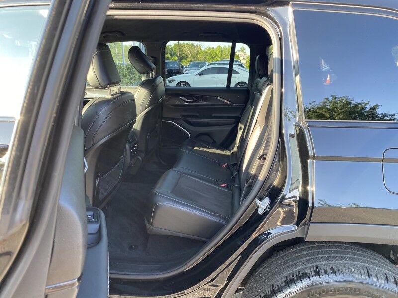 2022 Jeep Grand Cherokee Altitude Bristol  PA