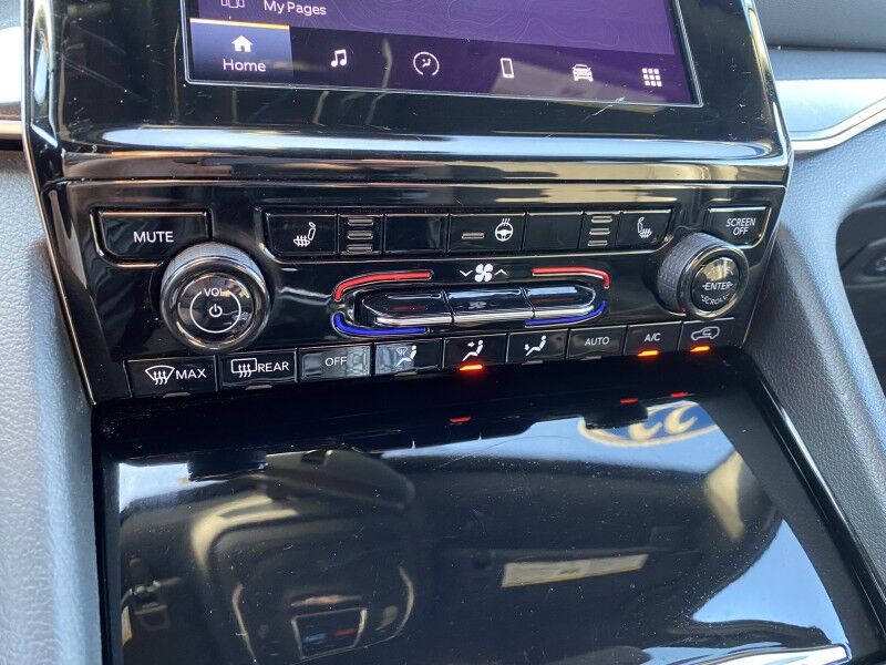 2022 Jeep Grand Cherokee Altitude Bristol  PA