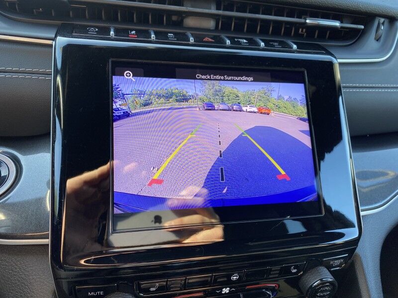 2022 Jeep Grand Cherokee Altitude Bristol  PA