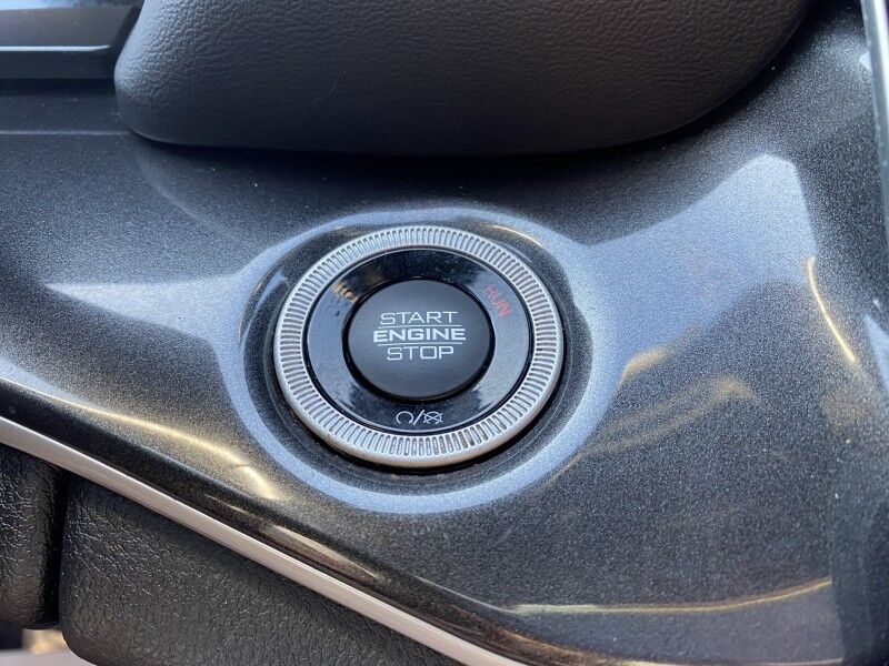 2022 Jeep Grand Cherokee Altitude Bristol  PA