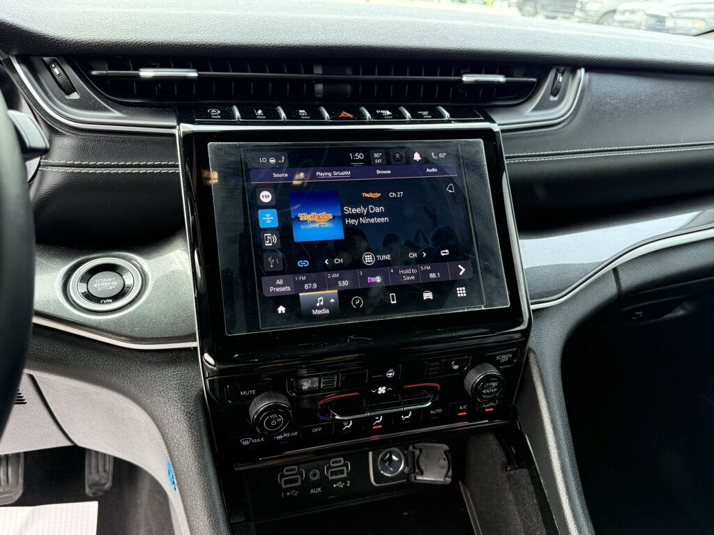 2022 Jeep Grand Cherokee Altitude Crestwood KY