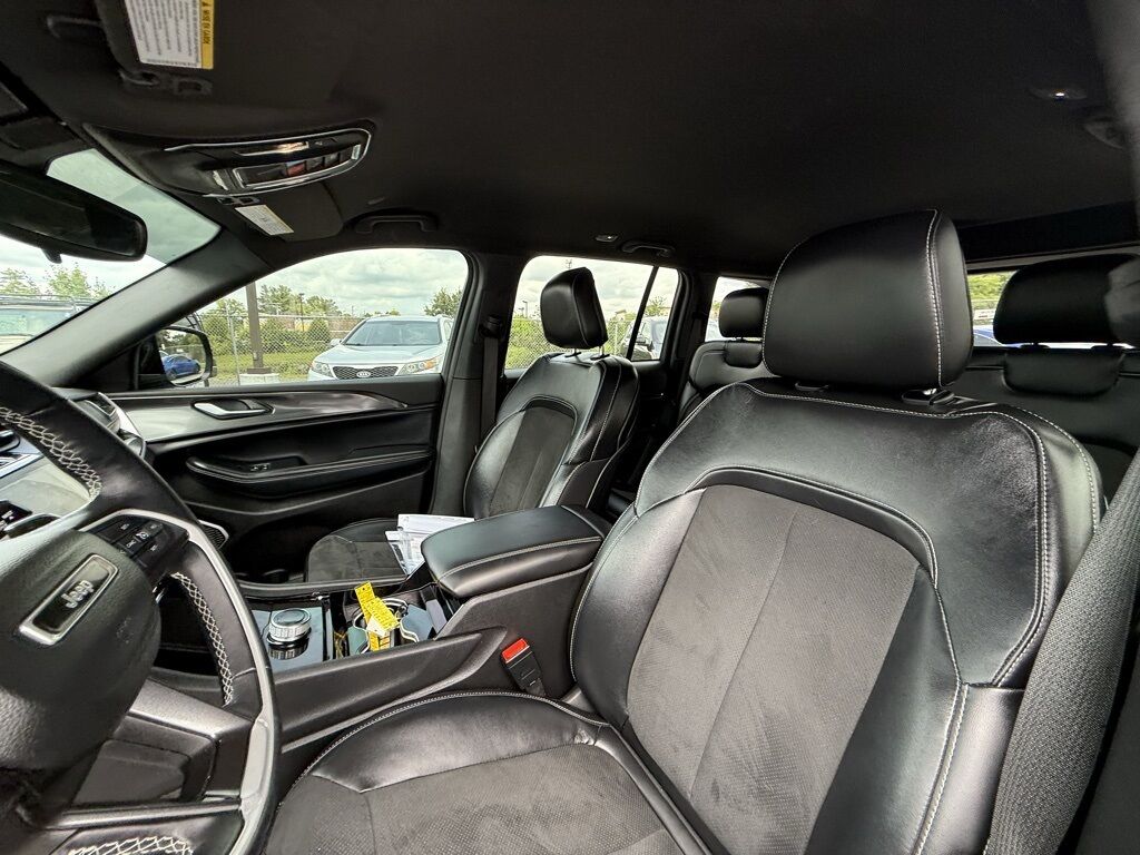 2022 Jeep Grand Cherokee Altitude Crestwood KY