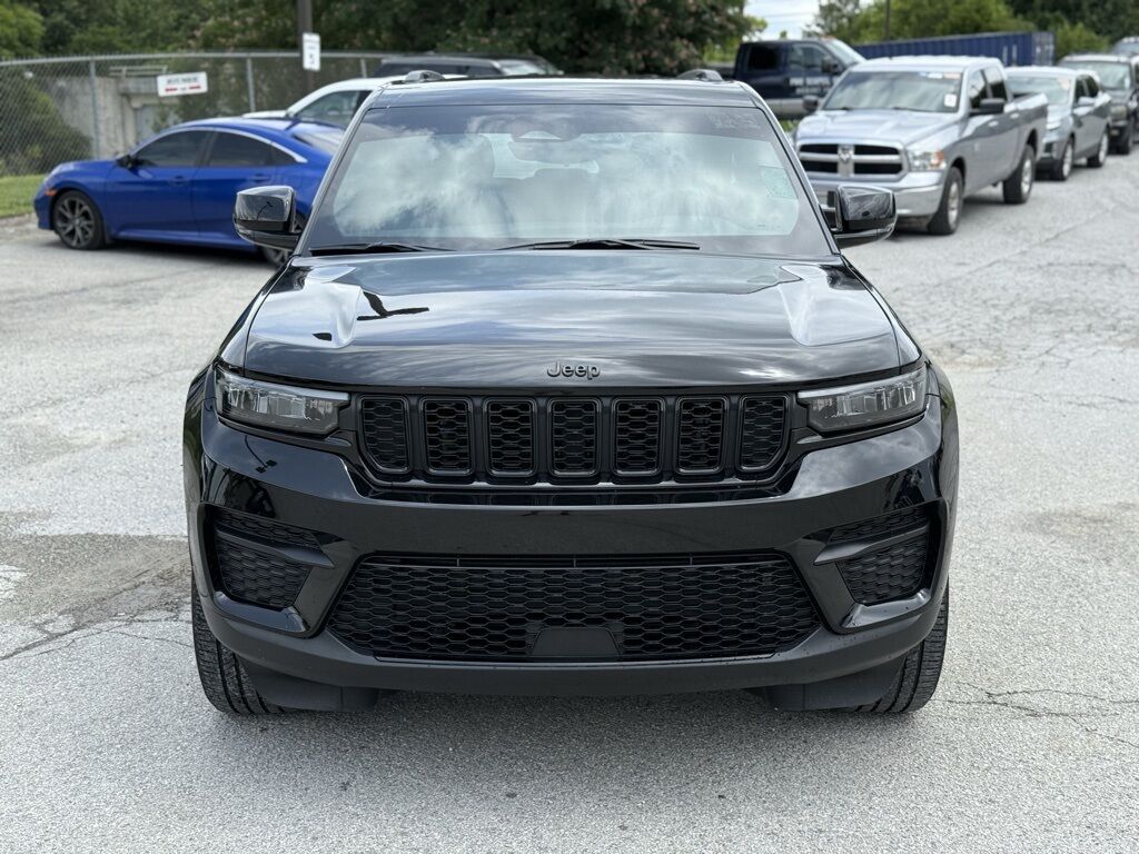 2022 Jeep Grand Cherokee Altitude Crestwood KY