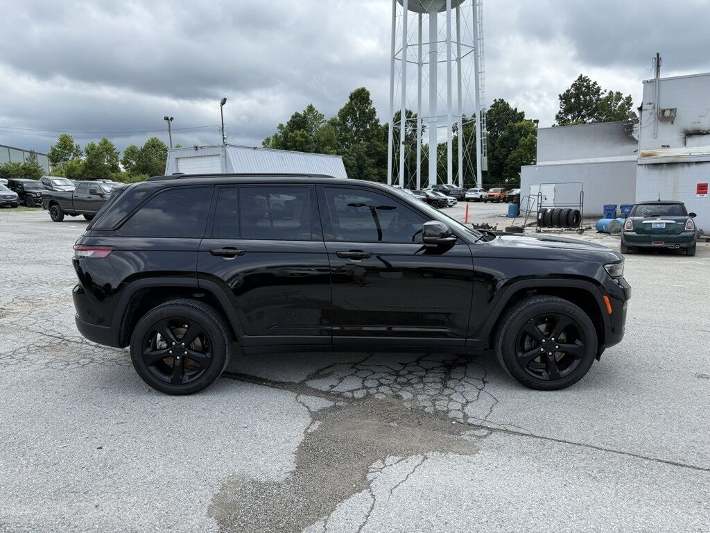 2022 Jeep Grand Cherokee Altitude Crestwood KY