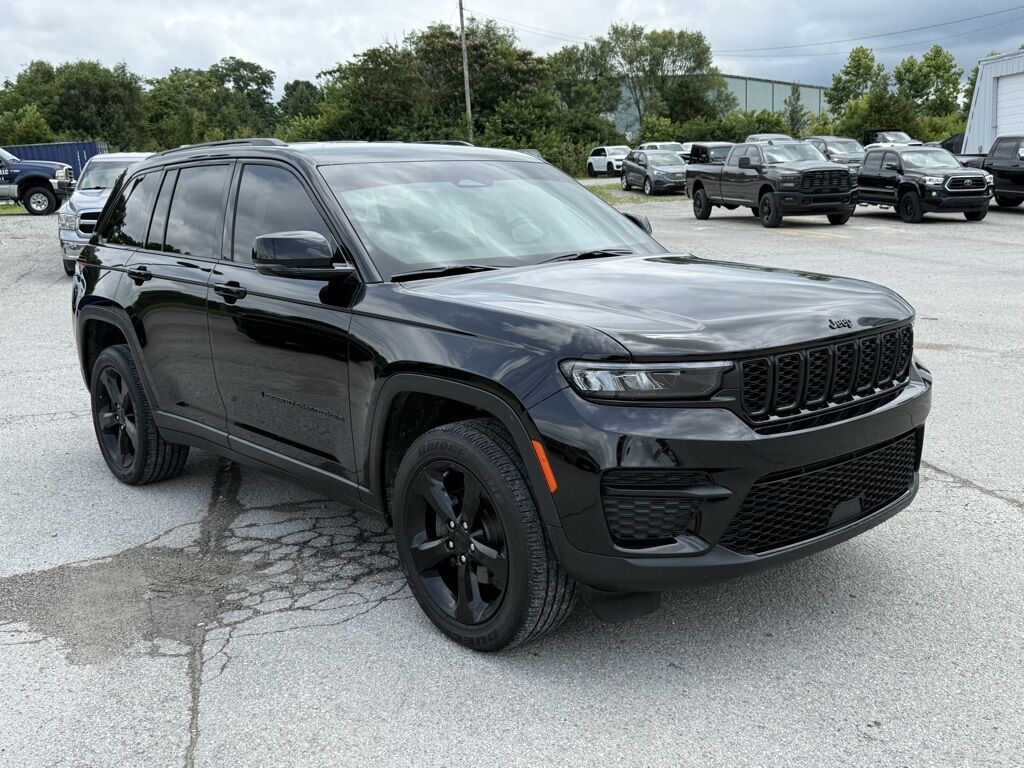 2022 Jeep Grand Cherokee Altitude Crestwood KY