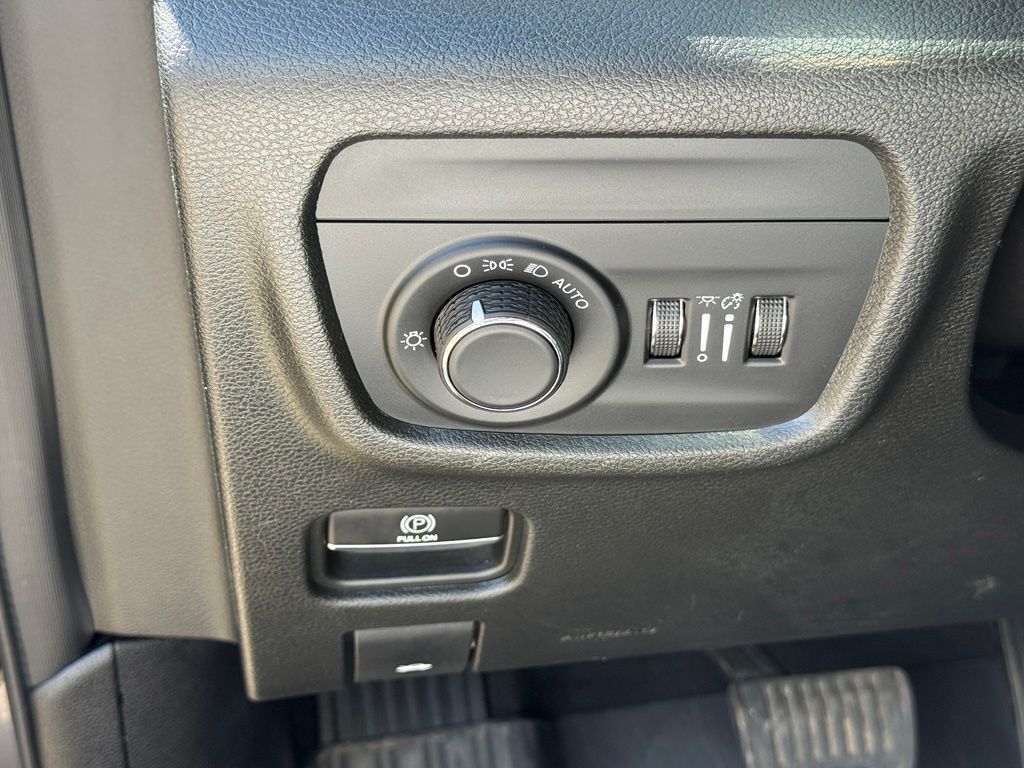 2022 Jeep Grand Cherokee Altitude Crestwood KY