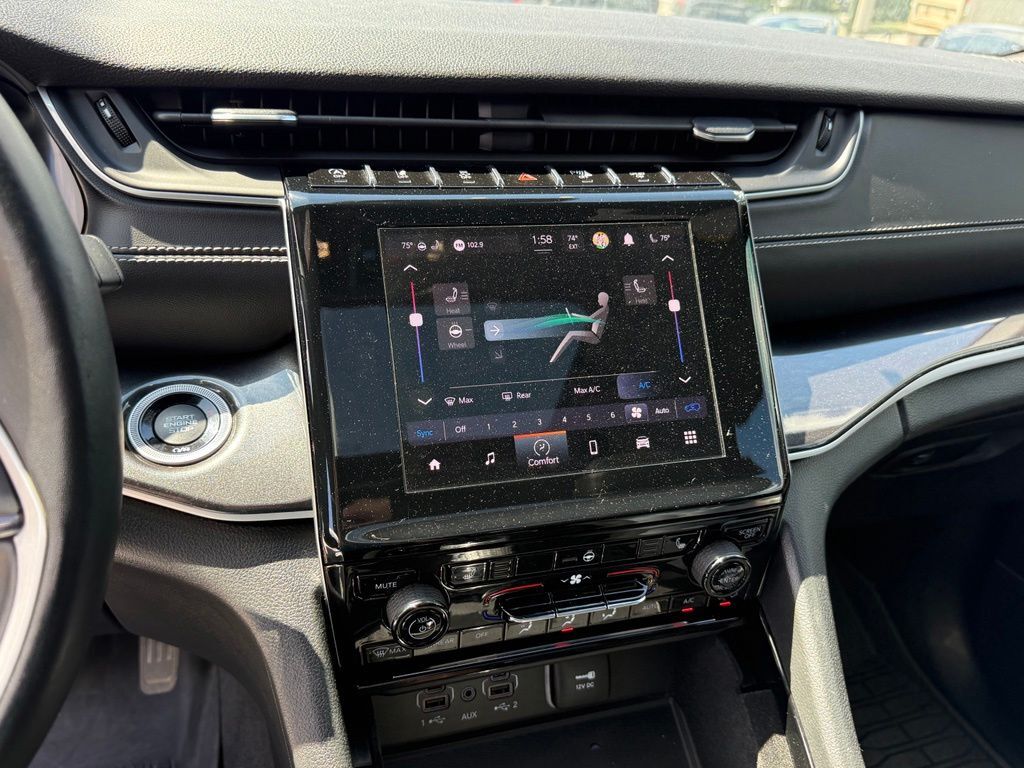 2022 Jeep Grand Cherokee Altitude Crestwood KY