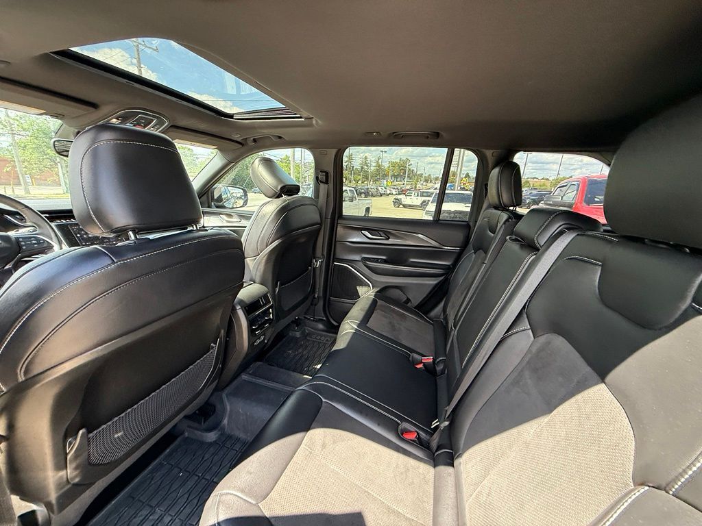 2022 Jeep Grand Cherokee Altitude Crestwood KY