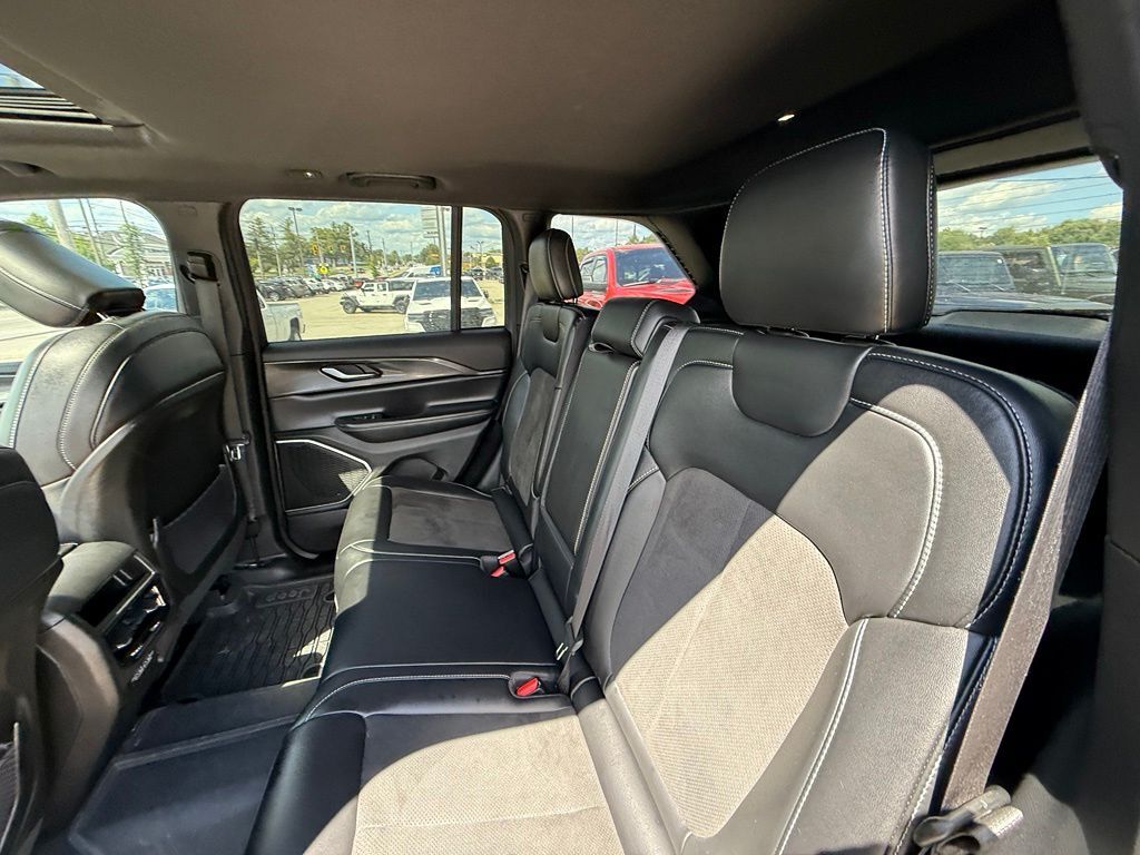 2022 Jeep Grand Cherokee Altitude Crestwood KY