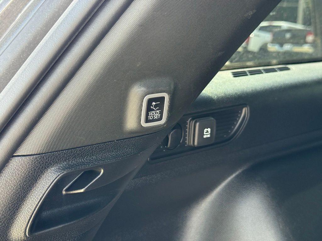2022 Jeep Grand Cherokee Altitude Crestwood KY