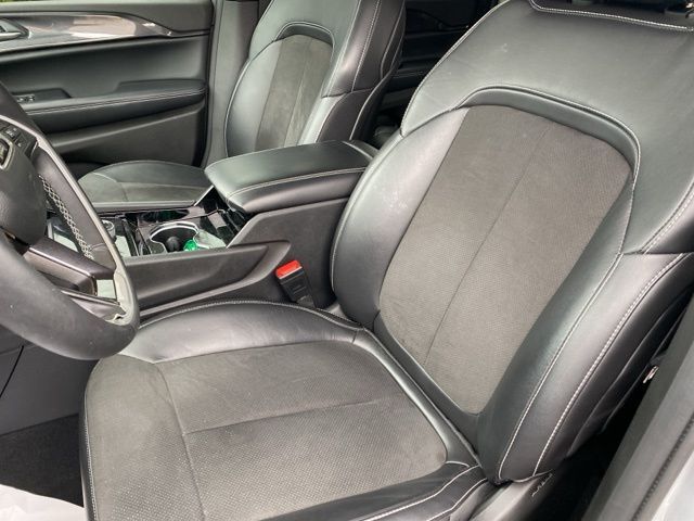 2022 Jeep Grand Cherokee Altitude Raleigh NC