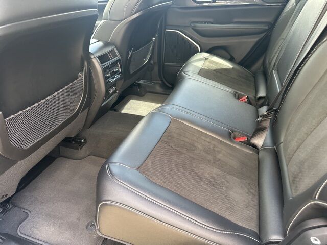 2022 Jeep Grand Cherokee Altitude Watertown SD