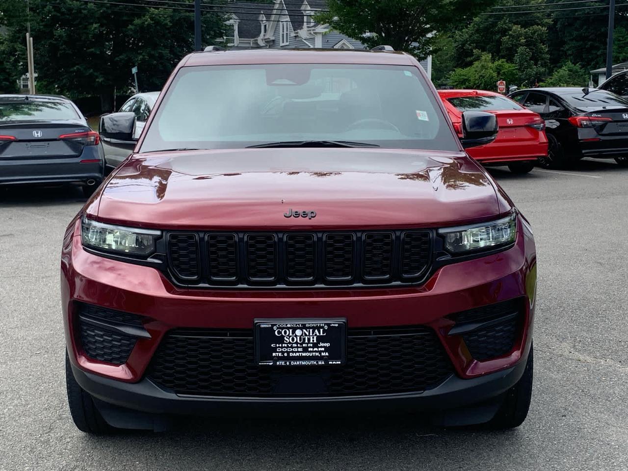 2022 Jeep Grand Cherokee Altitude Dartmouth MA