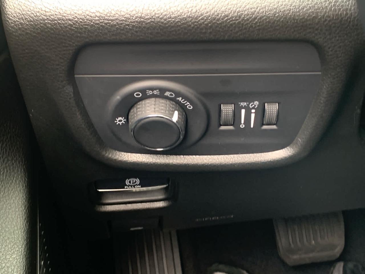 2022 Jeep Grand Cherokee Altitude Dartmouth MA