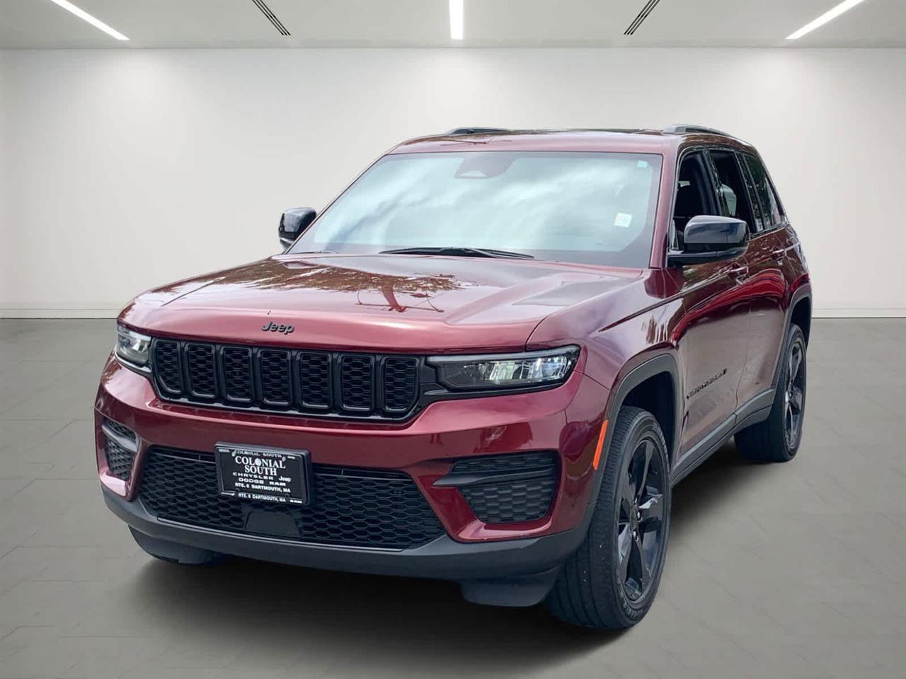 2022 Jeep Grand Cherokee Altitude Dartmouth MA