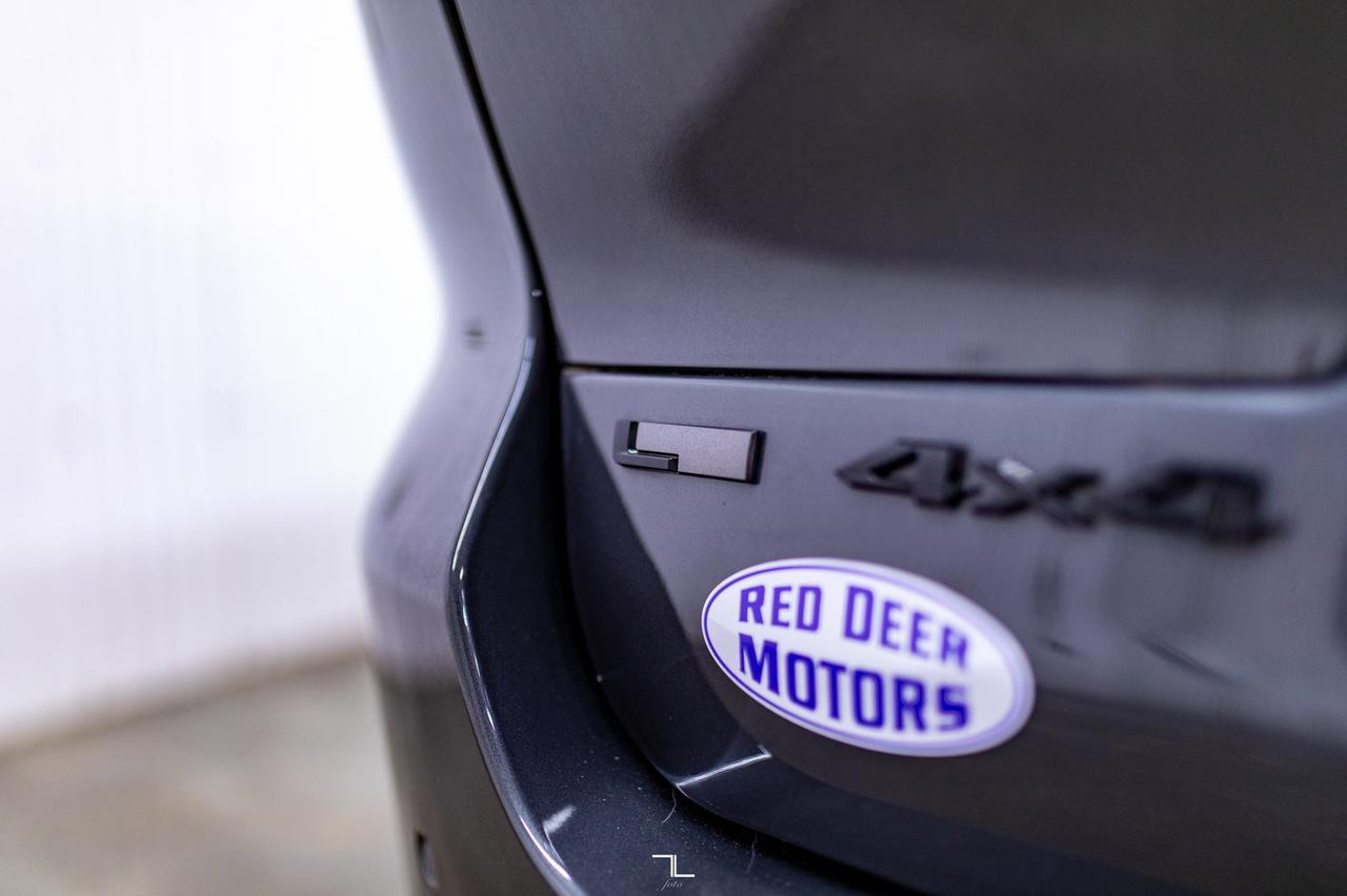 2022 Jeep Grand Cherokee L 4x4 Altitude Leather BCam Red Deer AB