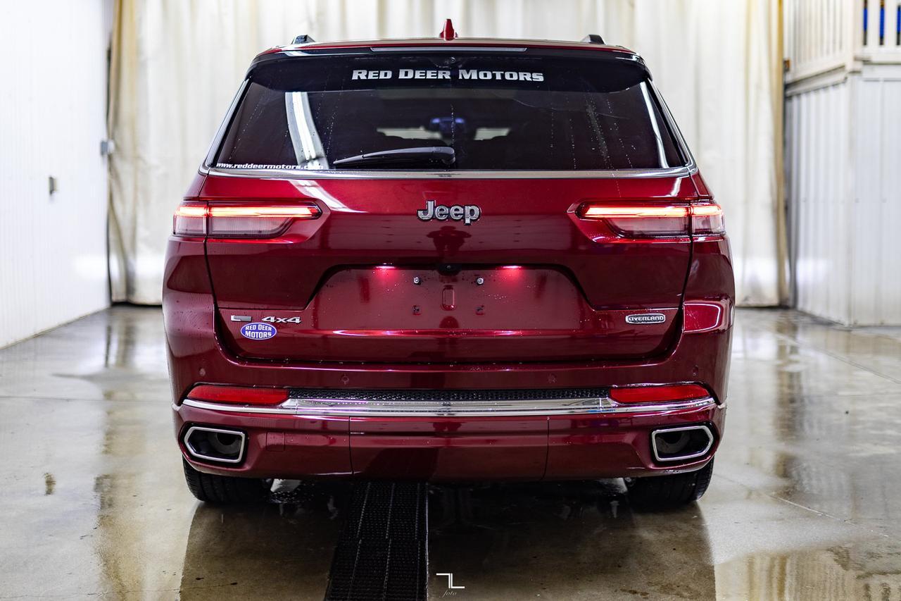 2022 Jeep Grand Cherokee L 4x4 Overland Leather Roof Nav BCam Red Deer AB