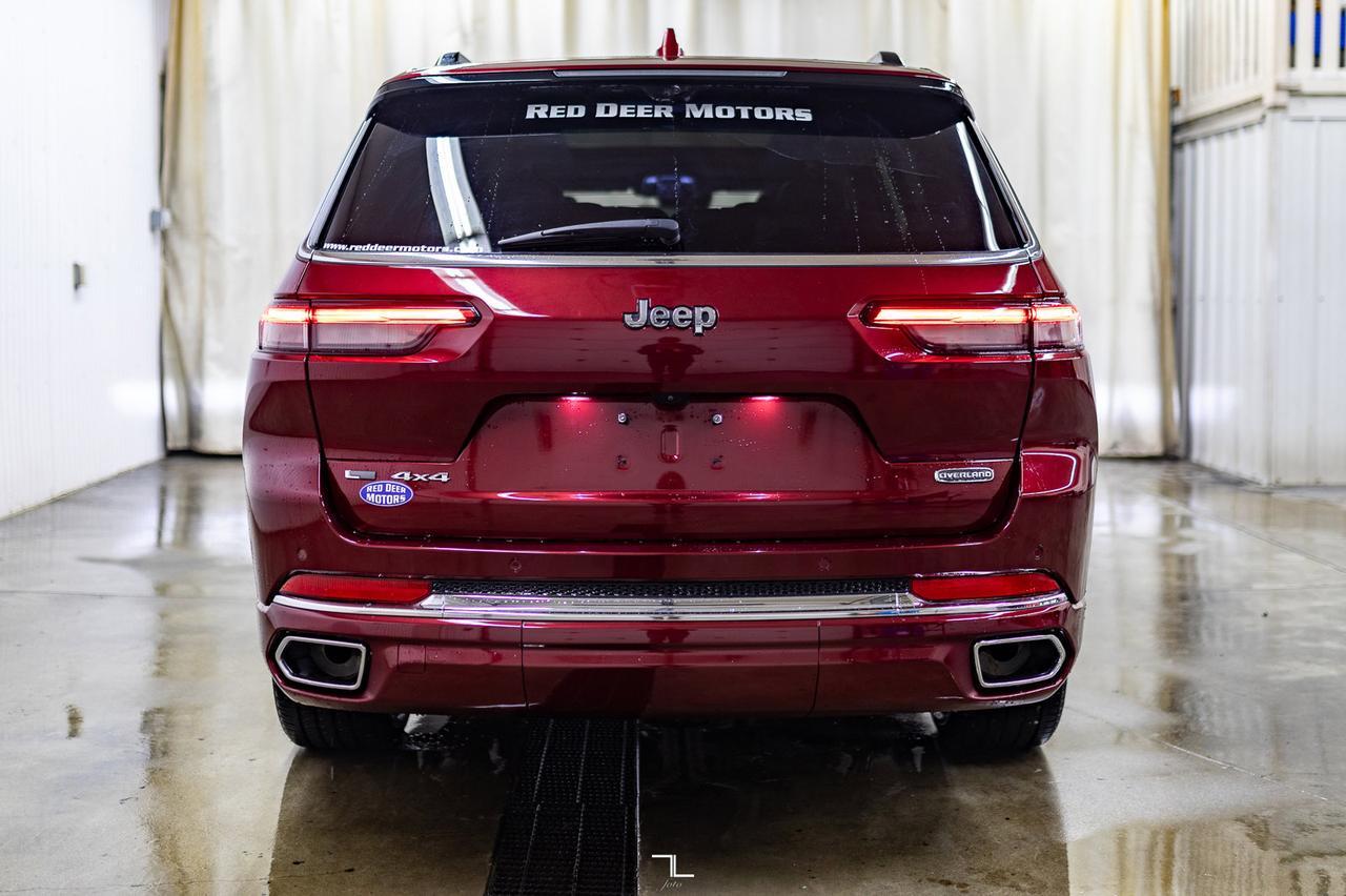 2022 Jeep Grand Cherokee L 4x4 Overland Leather Roof Nav BCam Red Deer AB