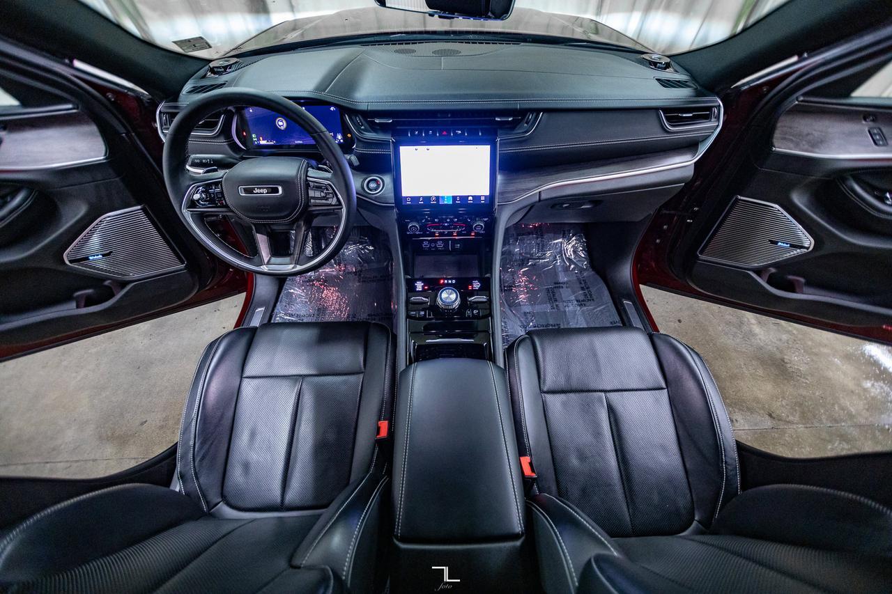 2022 Jeep Grand Cherokee L 4x4 Overland Leather Roof Nav BCam Red Deer AB