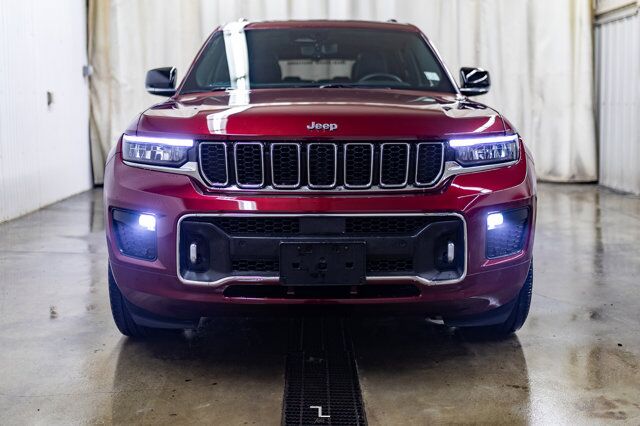 2022 Jeep Grand Cherokee L 4x4 Overland Leather Roof Nav BCam Red Deer AB