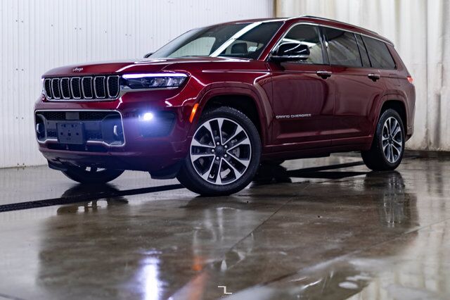 2022 Jeep Grand Cherokee L 4x4 Overland Leather Roof Nav BCam Red Deer AB