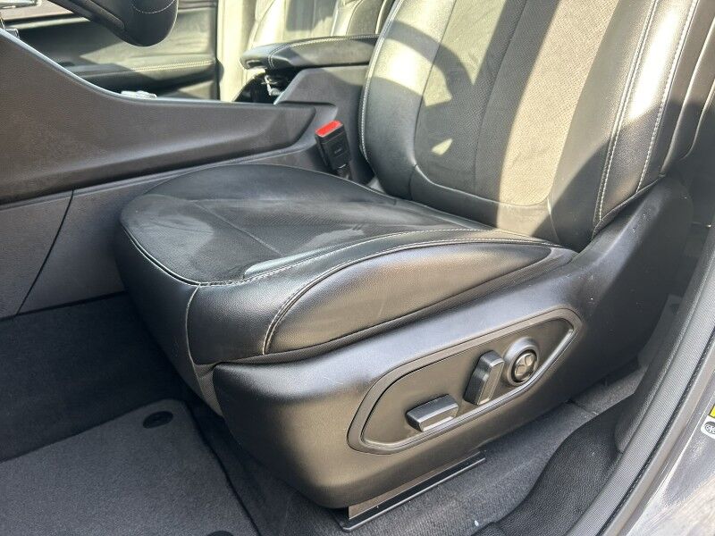 2022 Jeep Grand Cherokee L Altitude - SUNROOF - LEATHER Whitinsville MA