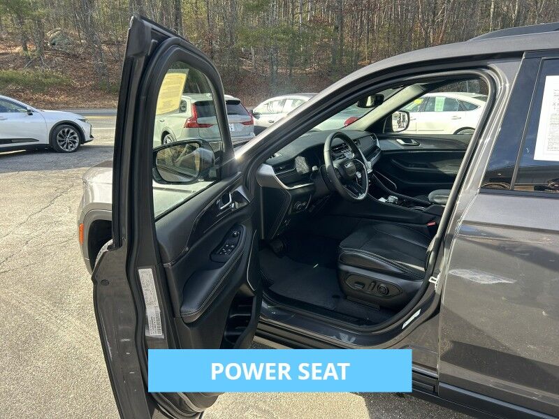 2022 Jeep Grand Cherokee L Altitude - SUNROOF - LEATHER Whitinsville MA