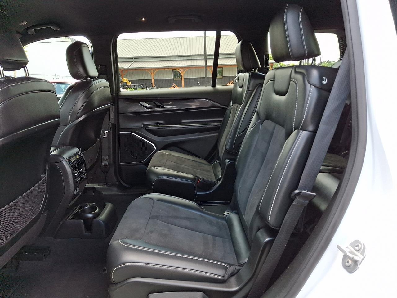 2022 Jeep Grand Cherokee L Altitude 4x4 Vineland NJ