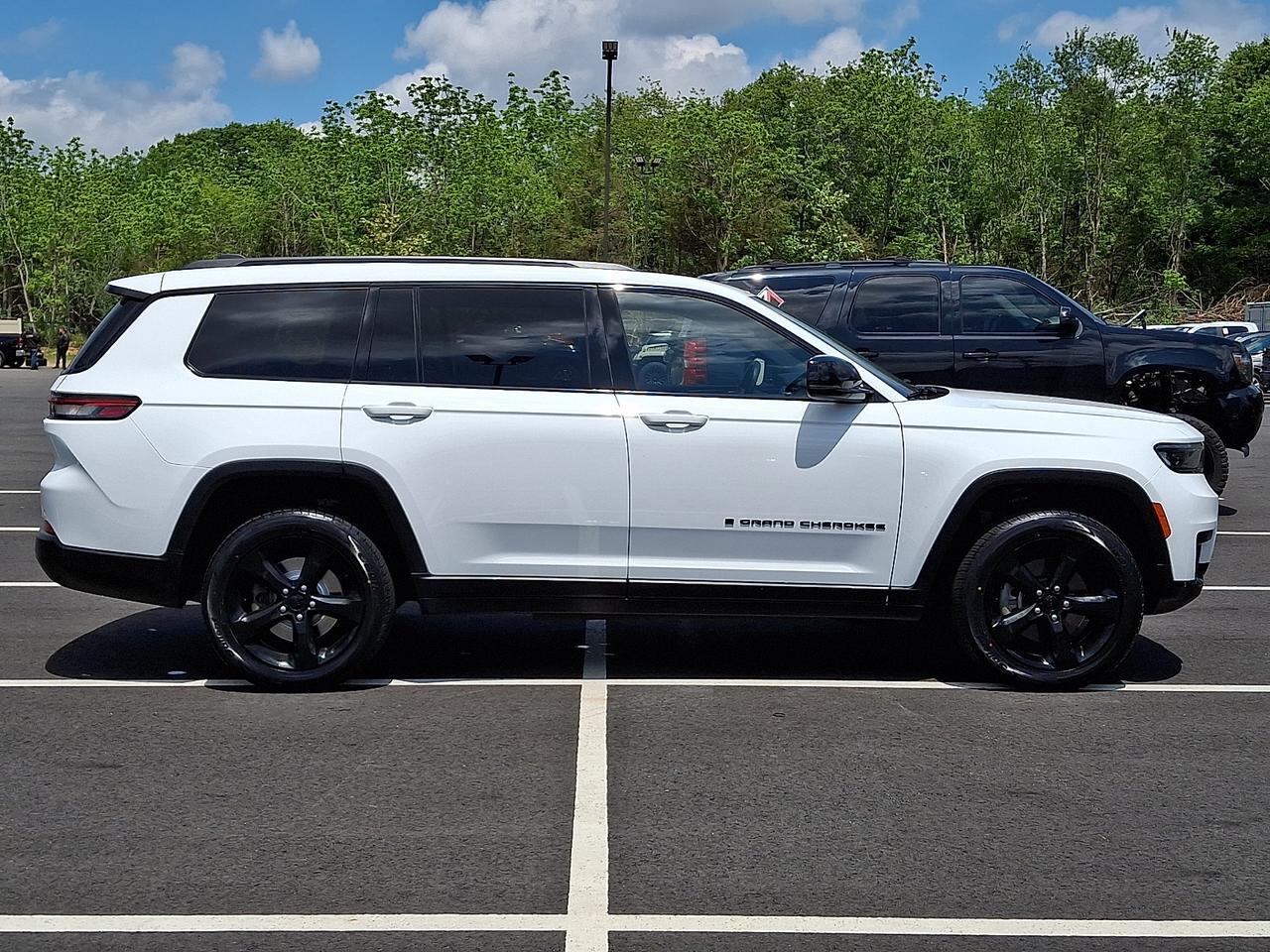 2022 Jeep Grand Cherokee L Altitude 4x4 Vineland NJ