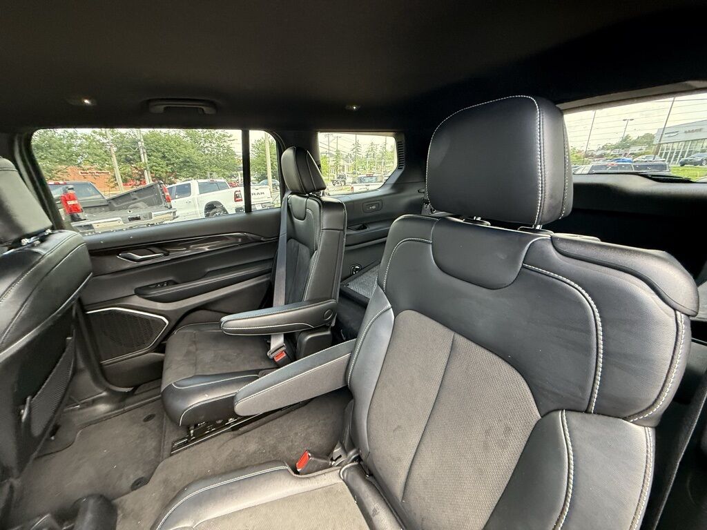2022 Jeep Grand Cherokee L Altitude Crestwood KY