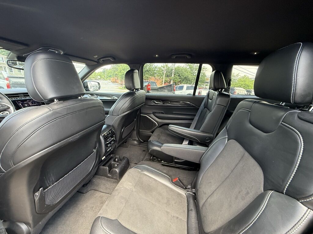 2022 Jeep Grand Cherokee L Altitude Crestwood KY
