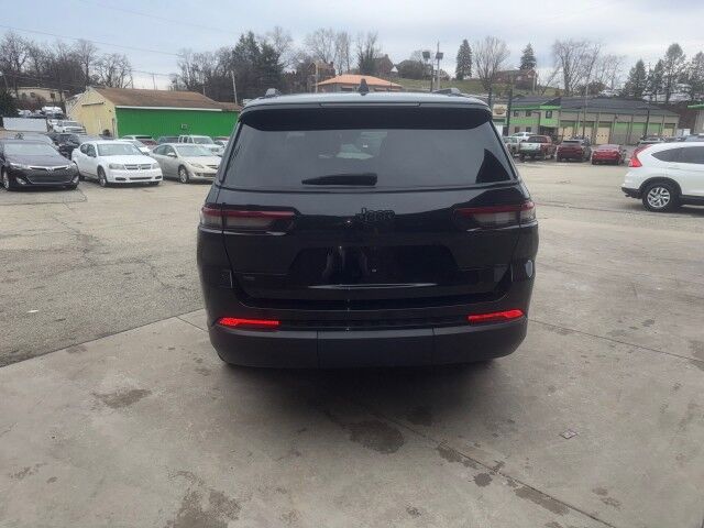 2022 Jeep Grand Cherokee L Altitude North Versailles PA