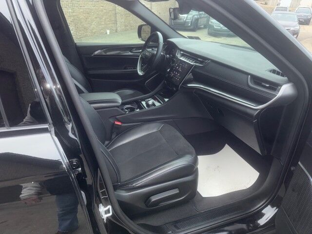 2022 Jeep Grand Cherokee L Altitude North Versailles PA