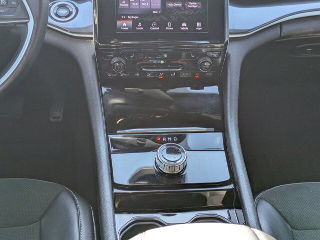 2022 Jeep Grand Cherokee L Altitude Castroville TX