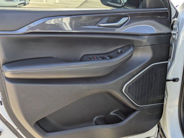 2022 Jeep Grand Cherokee L Altitude Castroville TX