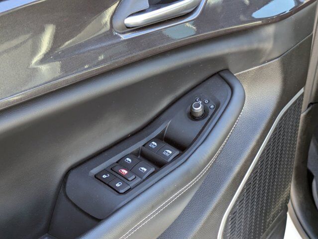 2022 Jeep Grand Cherokee L Altitude Castroville TX